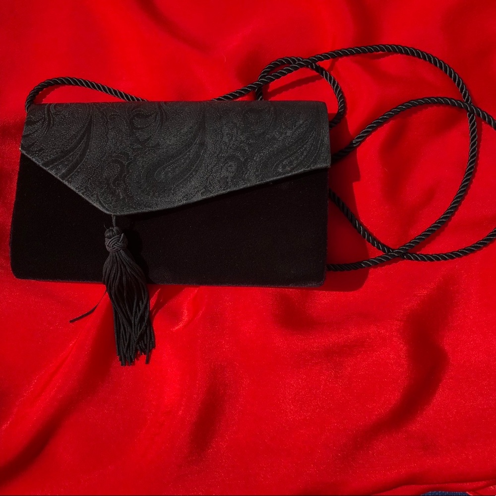 Velvet Purse - Picture 3 of 7